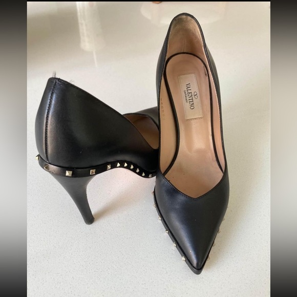 Valentino Garavani Rockstud classic pointy toe leather stiletto black iconic - Picture 2 of 3